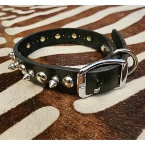 Vintage Heavy Duty Spiked Black Leather Dog Collar 20in"